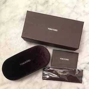 Brand new Tom Ford velvet glasses case card cloth